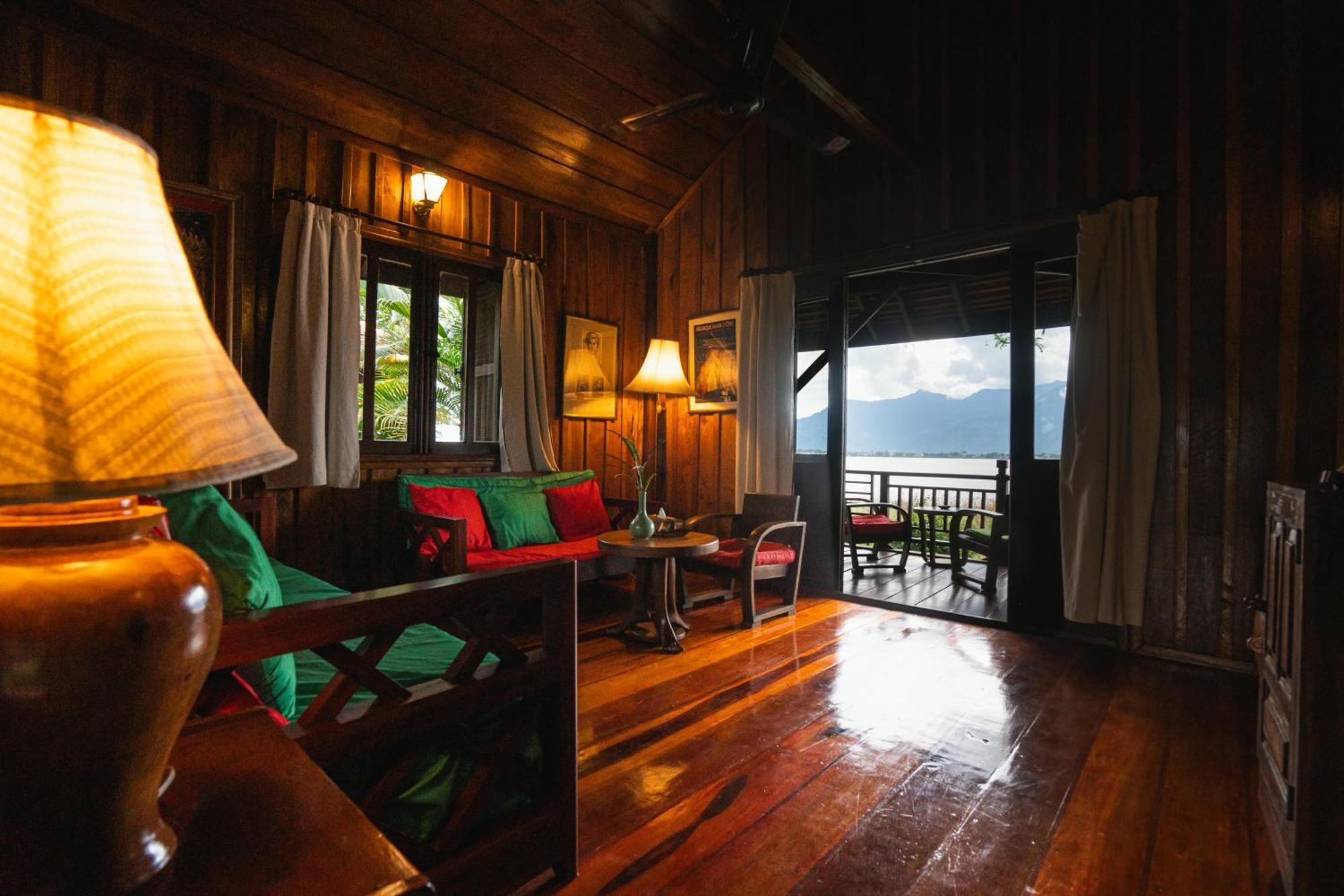 La Folie Lodge Champasak Esterno foto