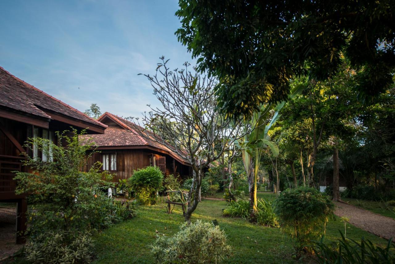 La Folie Lodge Champasak Esterno foto